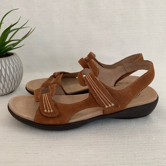 Trotters, Katarina Cognac Leather Strap Sandals Woman’s 7.5M - Picture 6 of 14